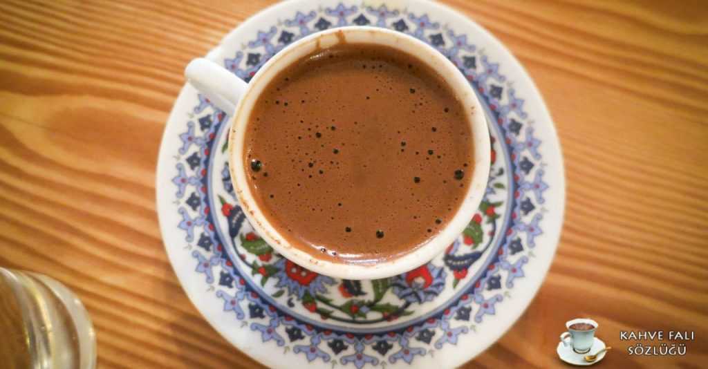 Kahve Falında L harfi Falda L harfi Görmek